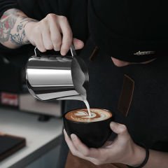 MHW-3BOMBER GT Süt Potu - 600 ml Pitcher Glossy